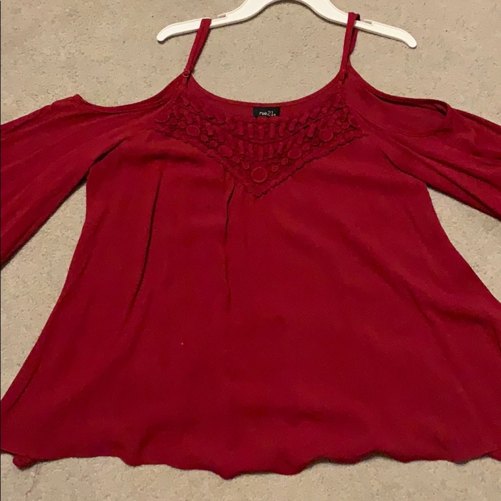 ❤️ Red off the shoulder long sleeve blouse
